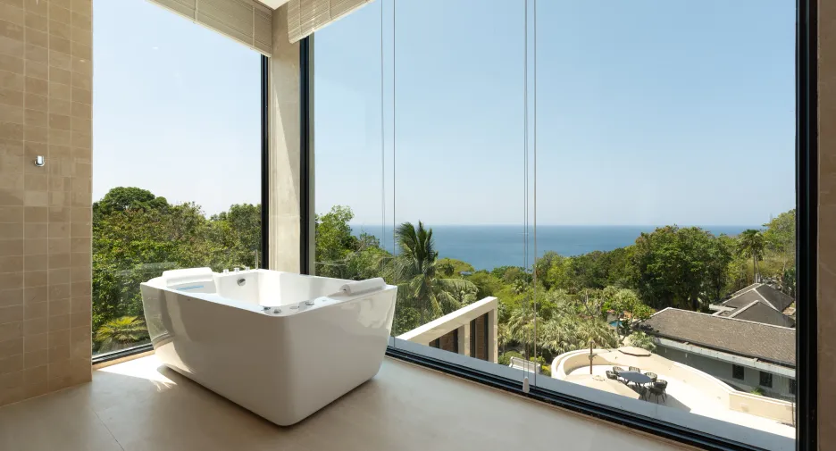 Villa zum Kauf mit 6 Zimmer in Kathu, Phuket