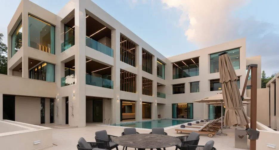 Villa zum Kauf mit 6 Zimmer in Kathu, Phuket