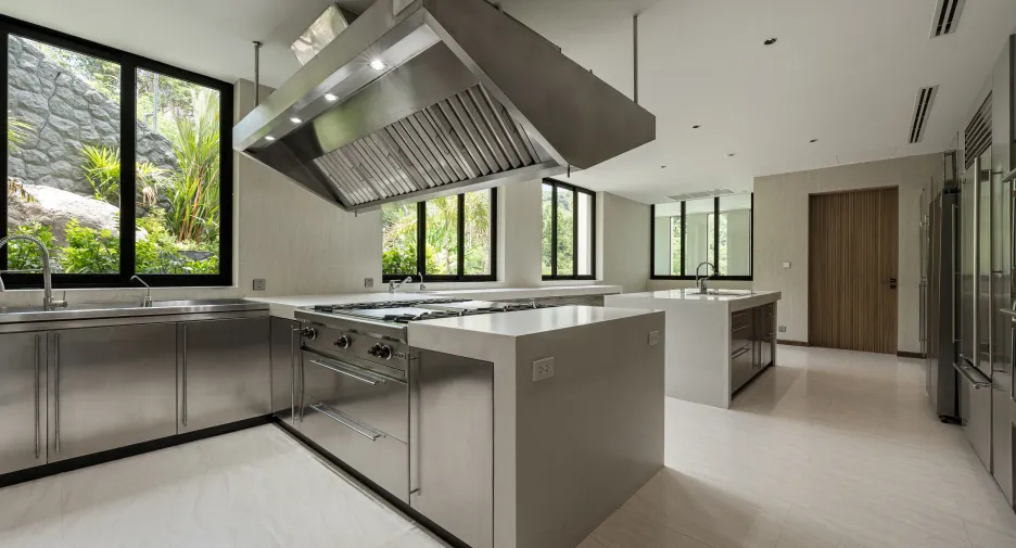 Villa zum Kauf mit 6 Zimmer in Kathu, Phuket