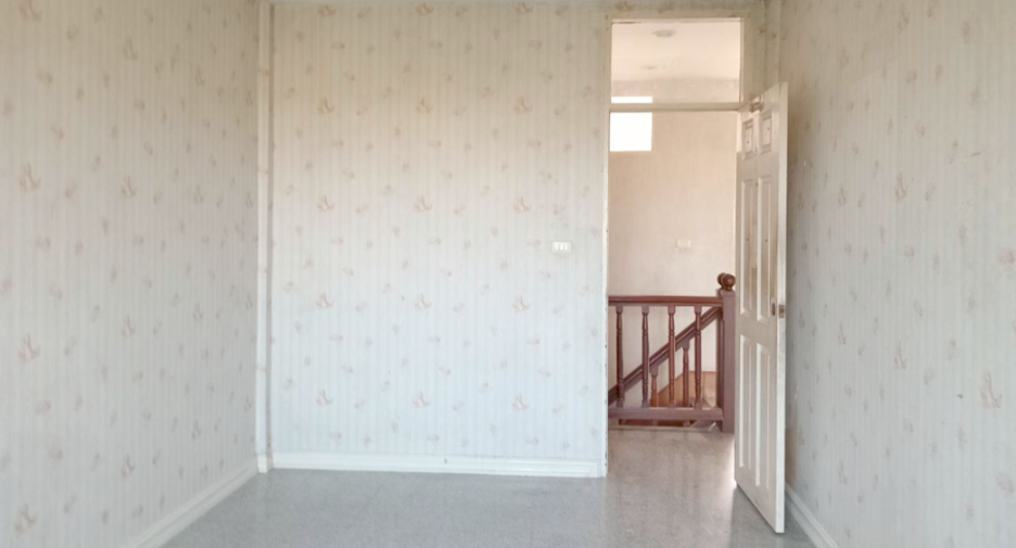 For sale 2 bedrooms townhouse in Thanyaburi, Pathum Thani