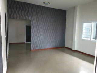Haus zum Kauf mit 2 Zimmer in Pluak Daeng, Rayong