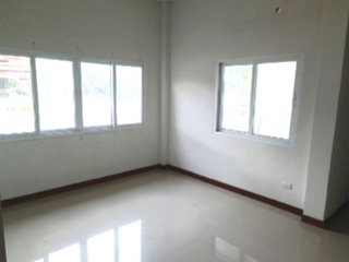 Haus zum Kauf mit 2 Zimmer in Pluak Daeng, Rayong