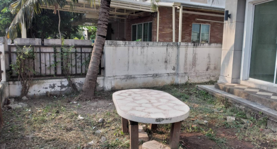 À vendre 3 chambres maison à Phra Samut Chedi, Samut Prakan