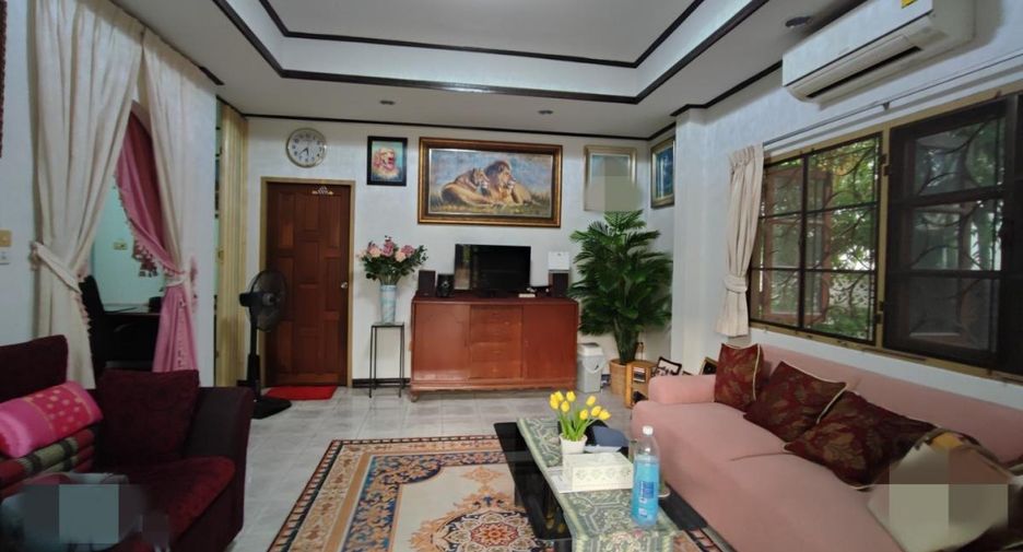 Haus zum Kauf mit 5 Zimmer in Bang Phlat, Bangkok