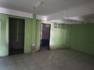 À vendre 6 chambres maison de ville à Mueang Rayong, Rayong