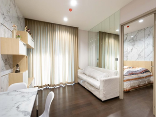 Condo en venta de 1 habitaciones en Pathum Wan, Bangkok