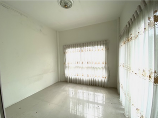 出售 3 卧室 独立屋 在 Si Racha, Chon Buri