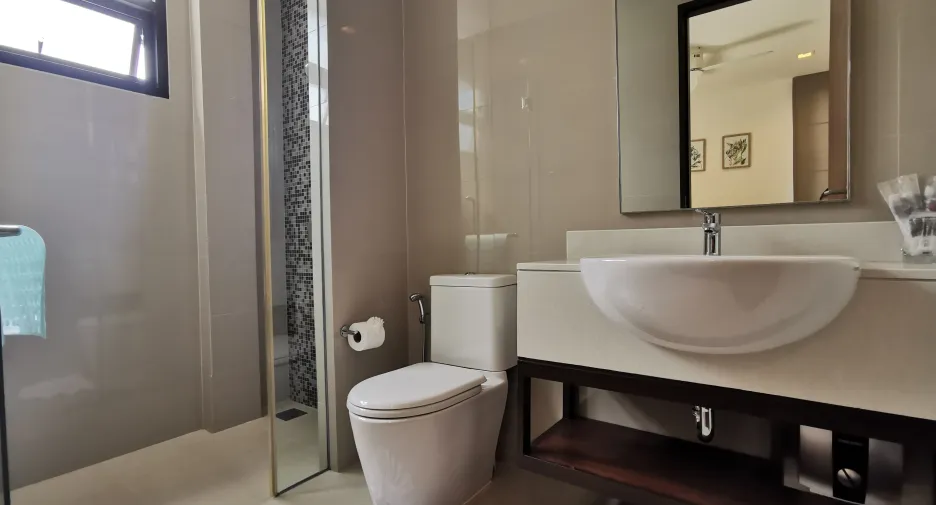 For sale 4 bedrooms house in Thalang, Phuket