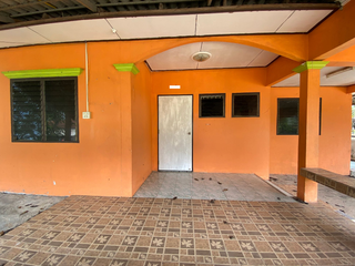 Haus zum Kauf mit 3 Zimmer in Mueang Rayong, Rayong