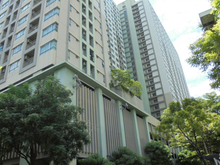 For sale 1 bed condo in Bang Phlat, Bangkok