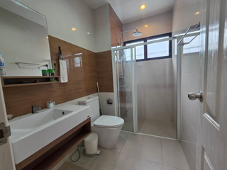 For sale 3 bedrooms villa in Bang Saray, Pattaya