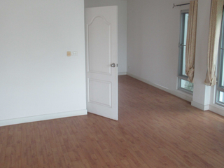 For sale 3 bedrooms townhouse in Nong Khaem, Bangkok