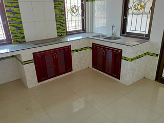 Haus zum Kauf mit 2 Zimmer in Pluak Daeng, Rayong
