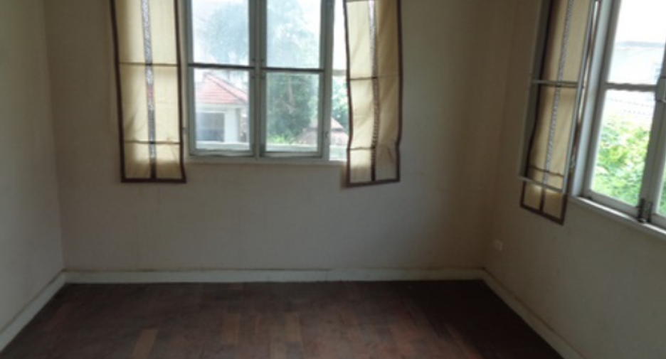 For sale 3 ベッドルーム house in Bang Khun Thian, Bangkok