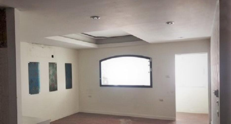For sale 9 bedrooms retail Space in Prawet, Bangkok