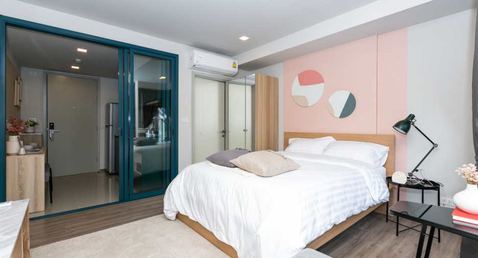 À vendre 1 chambre condo à Khlong Toei, Bangkok