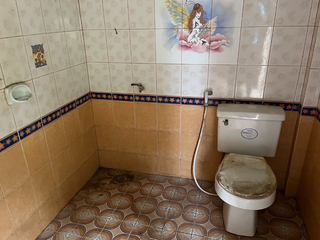出售 2 卧室 独立屋 在 Mueang Rayong, Rayong