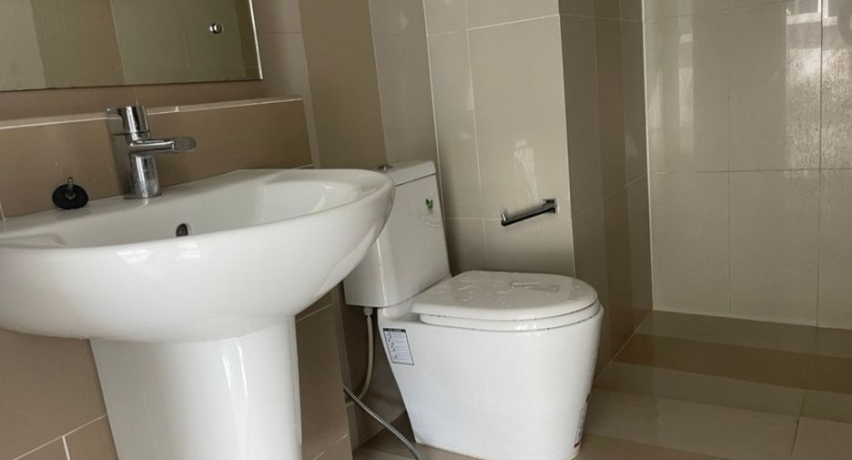 For sale 3 bedrooms house in Don Mueang, Bangkok