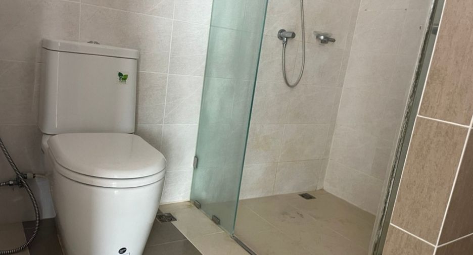 For sale 3 bedrooms house in Don Mueang, Bangkok