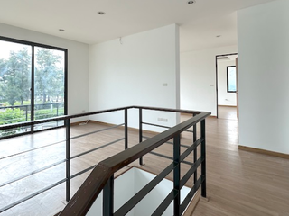 For sale 4 bedrooms house in Mueang Nakhon Ratchasima, Nakhon Ratchasima