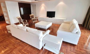 For rent 3 bedrooms condo in Watthana, Bangkok