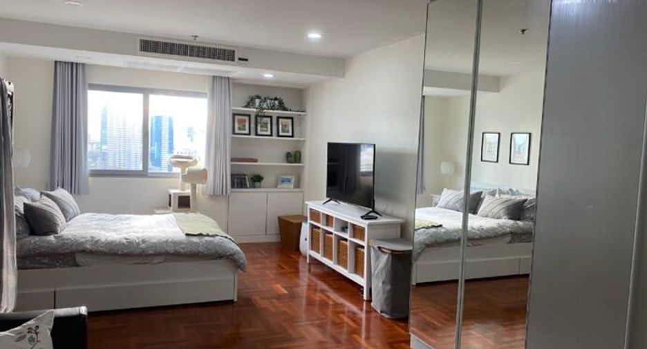 ให้เช่า 3 ห้องนอน คอนโด ใน วัฒนา, กรุงเทพฯ