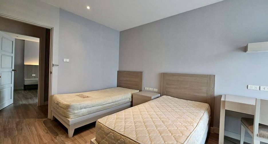 For rent 3 ベッドルーム condo in Watthana, Bangkok