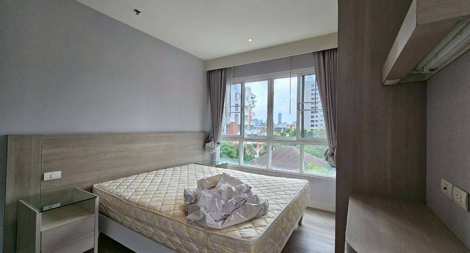 For rent 3 ベッドルーム condo in Watthana, Bangkok