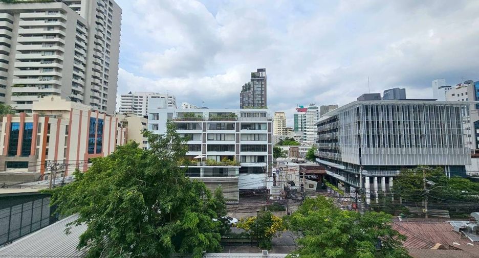For rent 3 ベッドルーム condo in Watthana, Bangkok