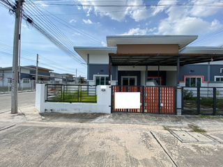 For sale 2 ベッドルーム townhouse in Mueang Rayong, Rayong