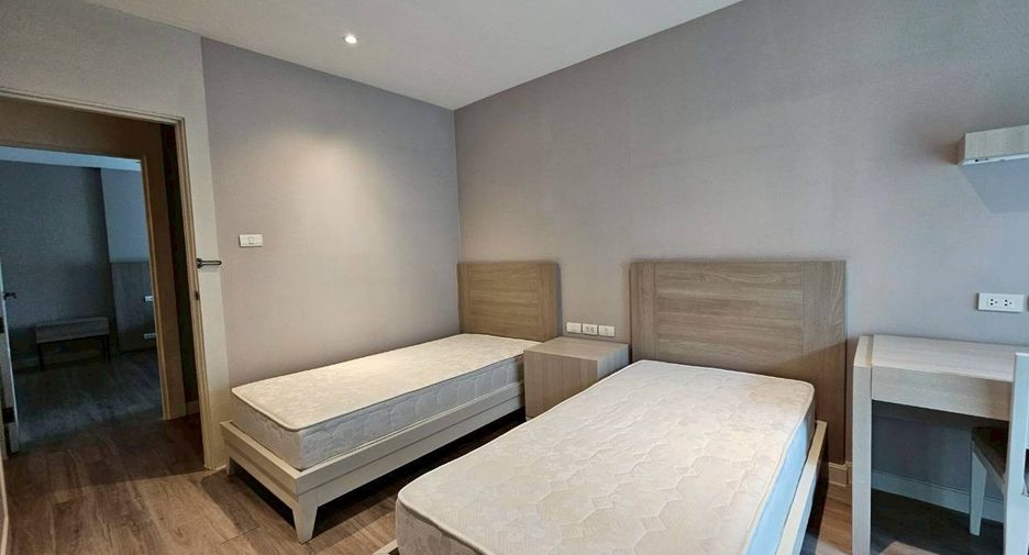 Wohnung zur Miete mit 3 Zimmer in Watthana, Bangkok