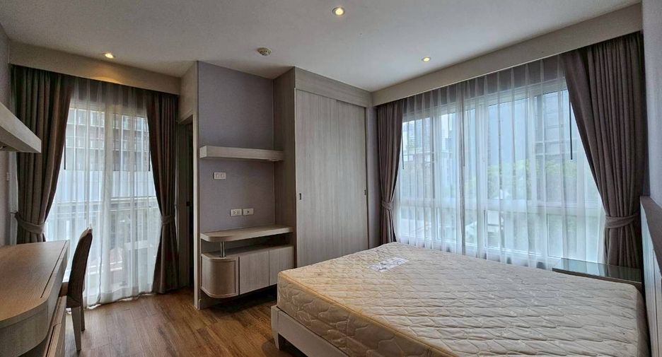 For rent 3 ベッドルーム condo in Watthana, Bangkok