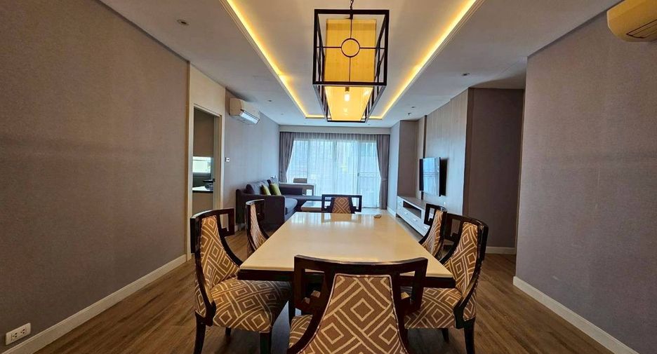 For rent 3 ベッドルーム condo in Watthana, Bangkok