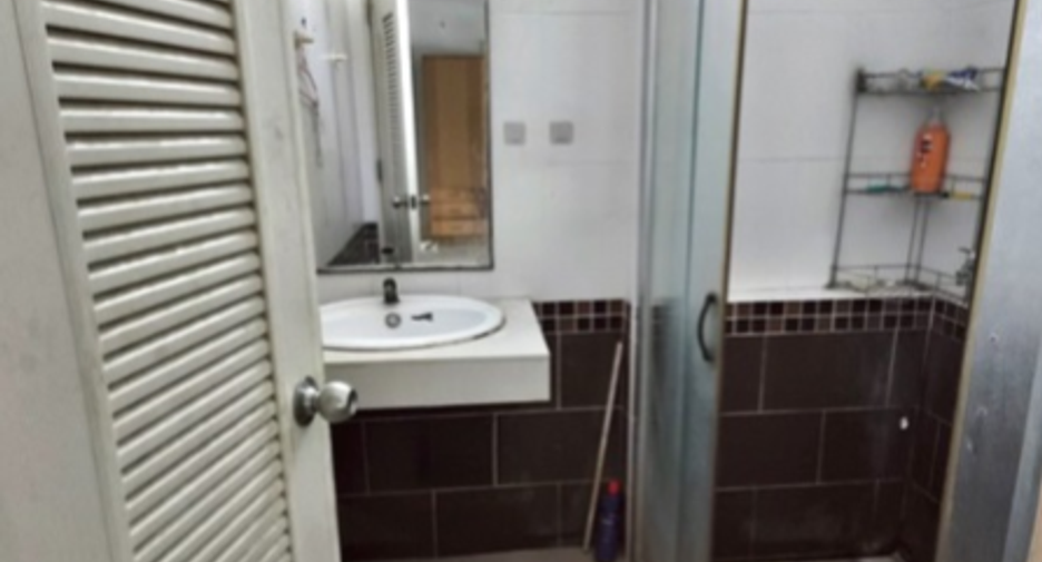 Haus zum Kauf mit 1 Zimmer in Phan Thong, Chonburi