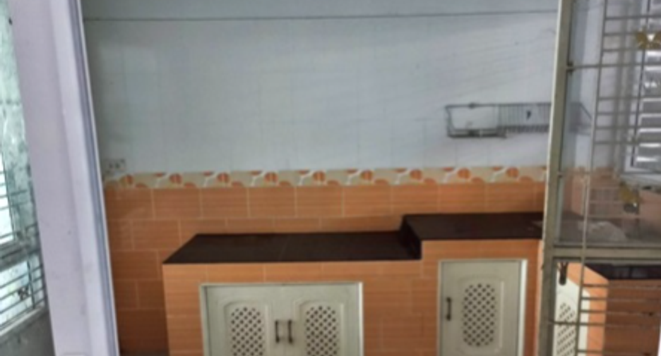 Haus zum Kauf mit 1 Zimmer in Phan Thong, Chonburi