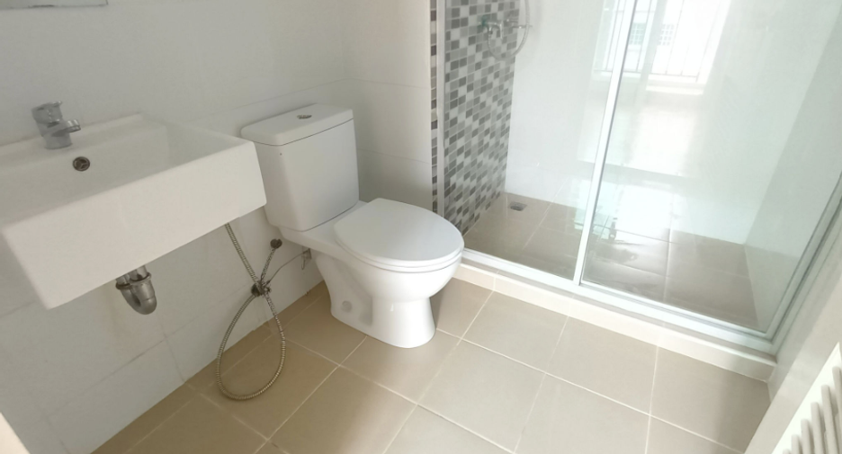 For sale 1 bed condo in Krathum Baen, Samut Sakhon