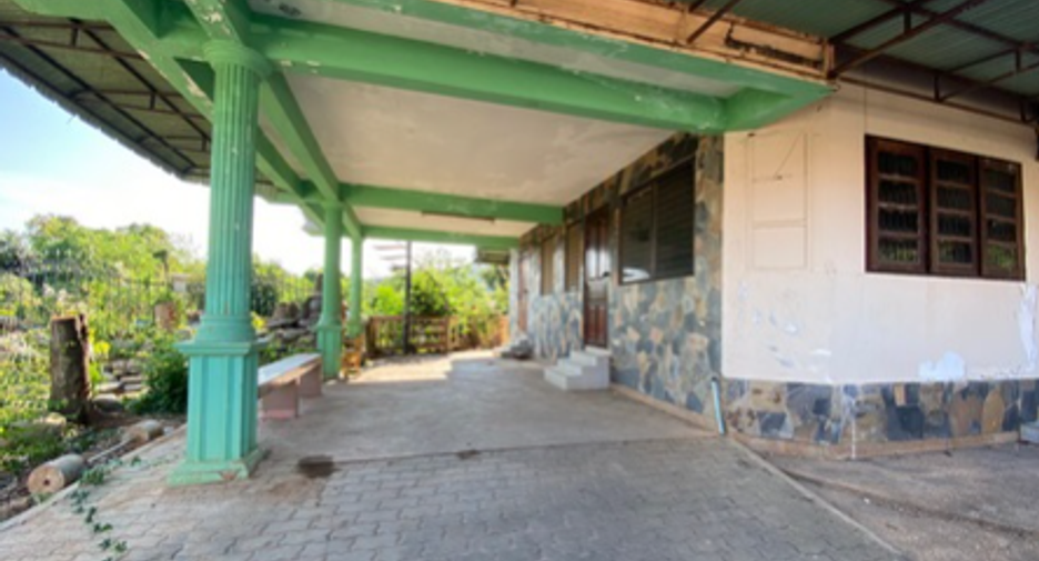出售 4 卧室 独立屋 在 Sattahip, 芭提雅