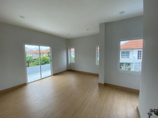 Haus zum Kauf mit 3 Zimmer in Bang Pakong, Chachoengsao
