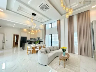 For sale 4 ベッドルーム villa in Bang Lamung, Chonburi