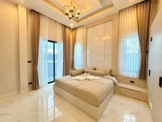 For sale 4 ベッドルーム villa in Bang Lamung, Chonburi