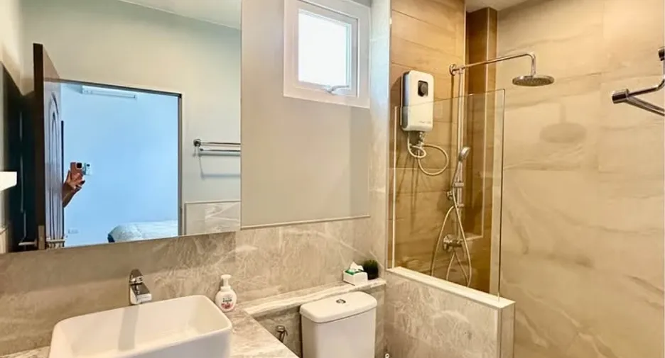 For sale 6 bedrooms villa in Huay Yai, Pattaya