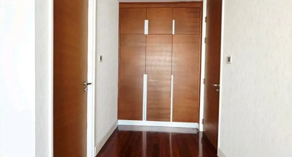 For rent 2 bedrooms condo in North Pattaya, Pattaya