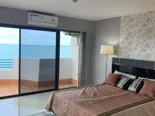For sale 2 bedrooms condo in Na Jomtien, Pattaya