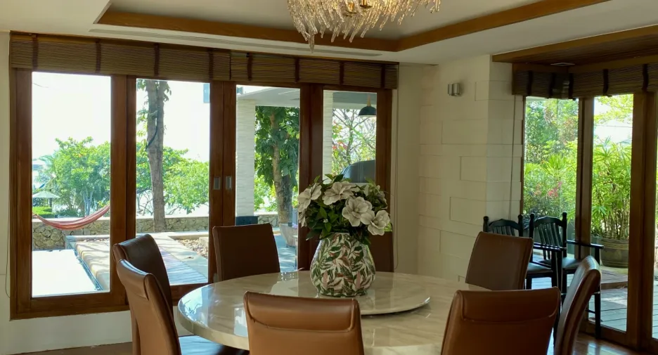Villa en alquiler de 5 habitaciones en North Pattaya, Pattaya
