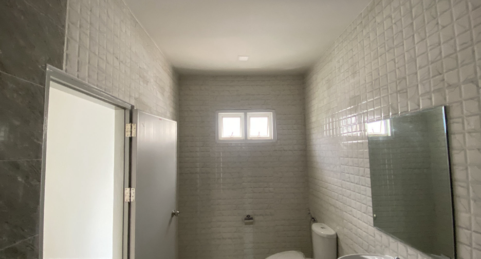For sale 3 bedrooms house in Warin Chamrap, Ubon Ratchathani