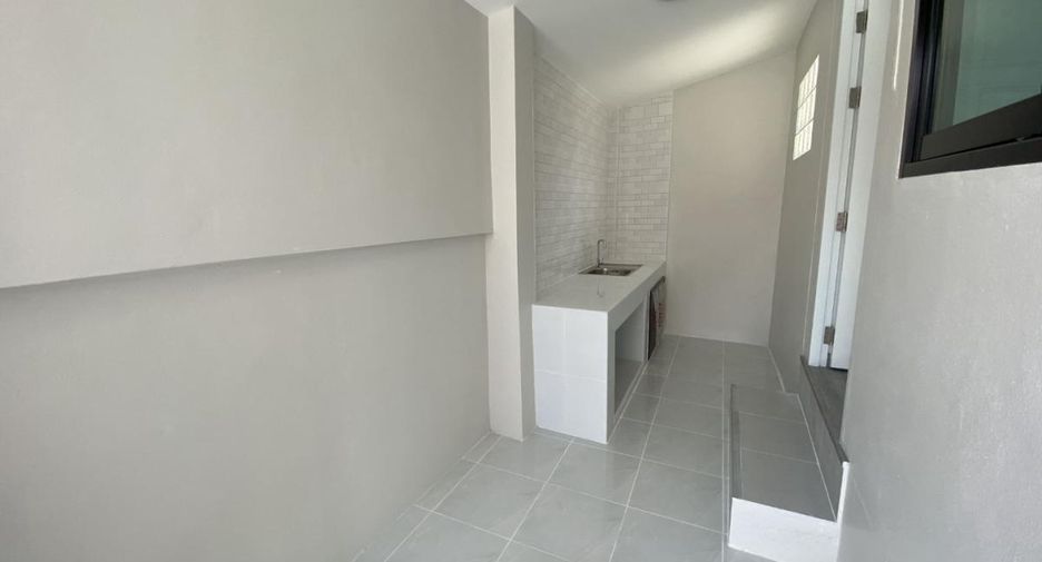 出售 2 卧室 独立屋 在 Mueang Chachoengsao, Chachoengsao