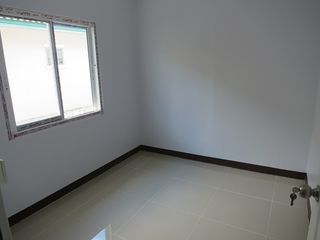 出售 3 卧室 联排别墅 在 Bang Nam Priao, Chachoengsao