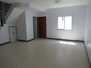 出售 3 卧室 联排别墅 在 Bang Nam Priao, Chachoengsao