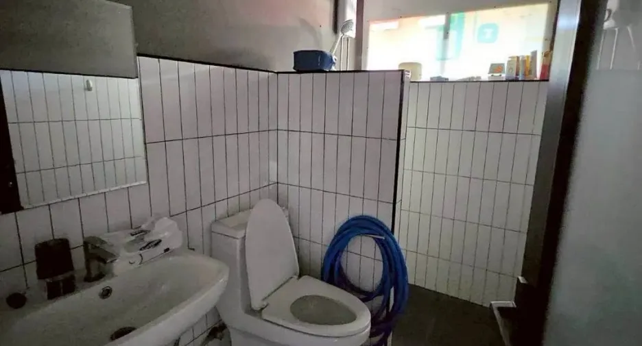 For sale 5 bedrooms townhouse in Mueang Chiang Mai, Chiang Mai