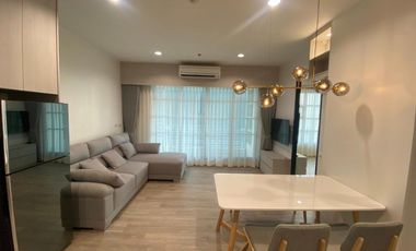 For rent 1 bed condo 